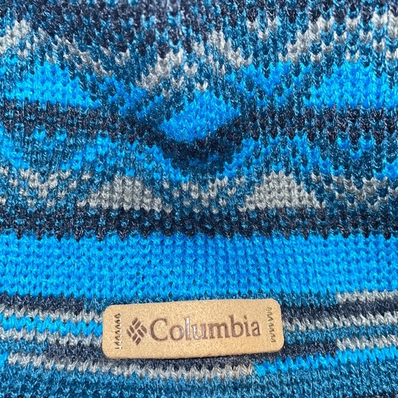 NWT.  Columbia sportswear company.  Omni heat hat. 1 size fits all - Picture 3 of 5